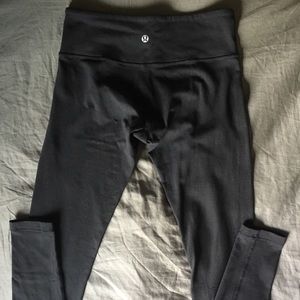 Lululemon Wunder Under leggings